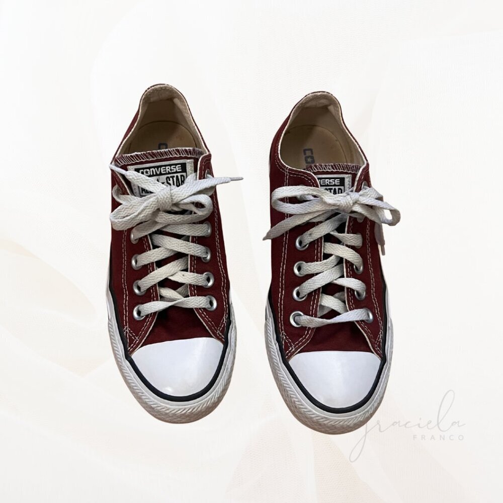 Converse Converse Unisex Chuck Taylor All Star Ox Low Top Maroon Sneakers - Picture 2 of 4